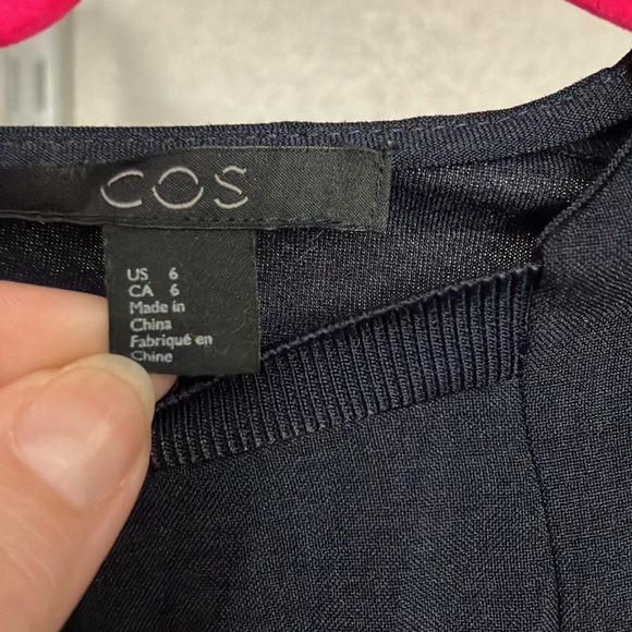 Navy short sleeve blouse - Picture 3 of 6